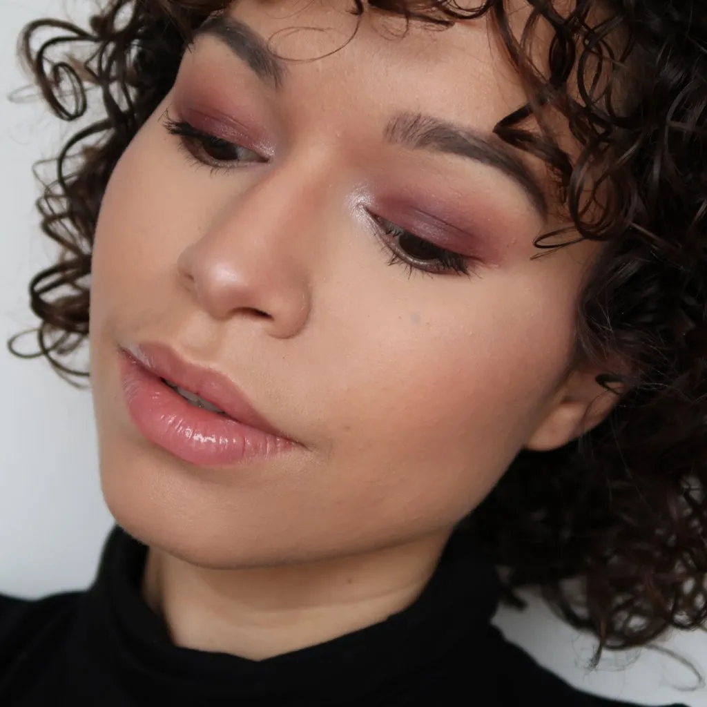 Berry Matte Eyeliner   Eyeshadow